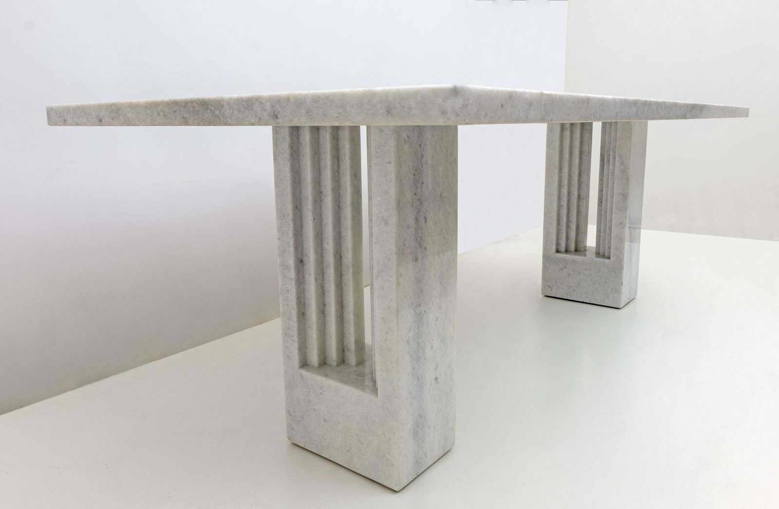 'Delfi' Marble Dining Table By Marcel Breuer And Carlo Scarpa For Gavina, Italy photo 13267.0