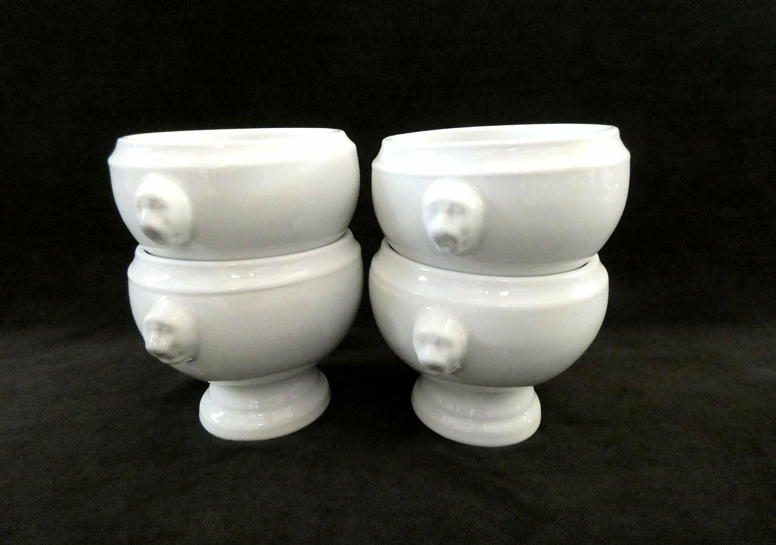 4 Vintage White Porcelain Bowls French Onion Soup Lion Head Handles Retro Pedestal Bowls photo furniture
