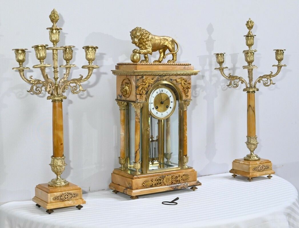Important Fireplace Trim In Marble And Bronze  Empire Style  2nd Part 19th