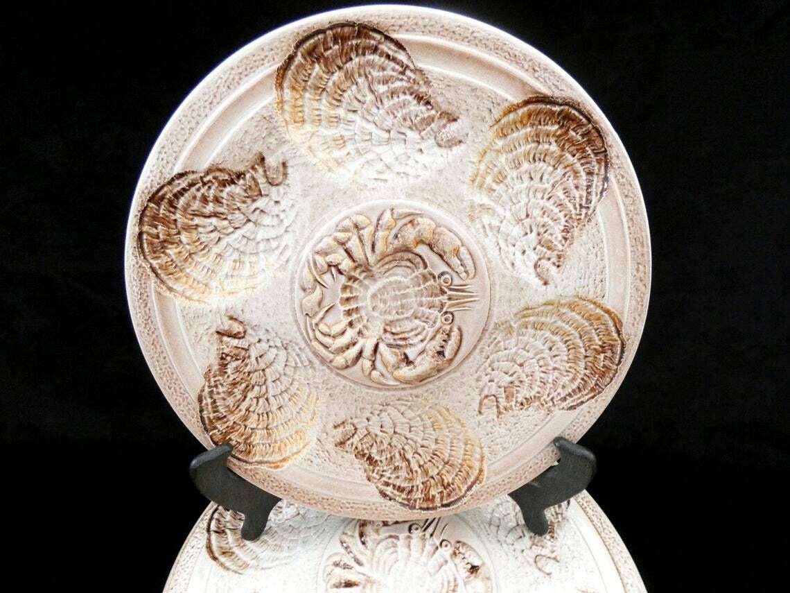 6 Digoin Sarreguemines Oyster Plates, Vintage French Oyster Platters, Majolica Pottery Sarreguemines Oyster Plates, France 60s photo furniture