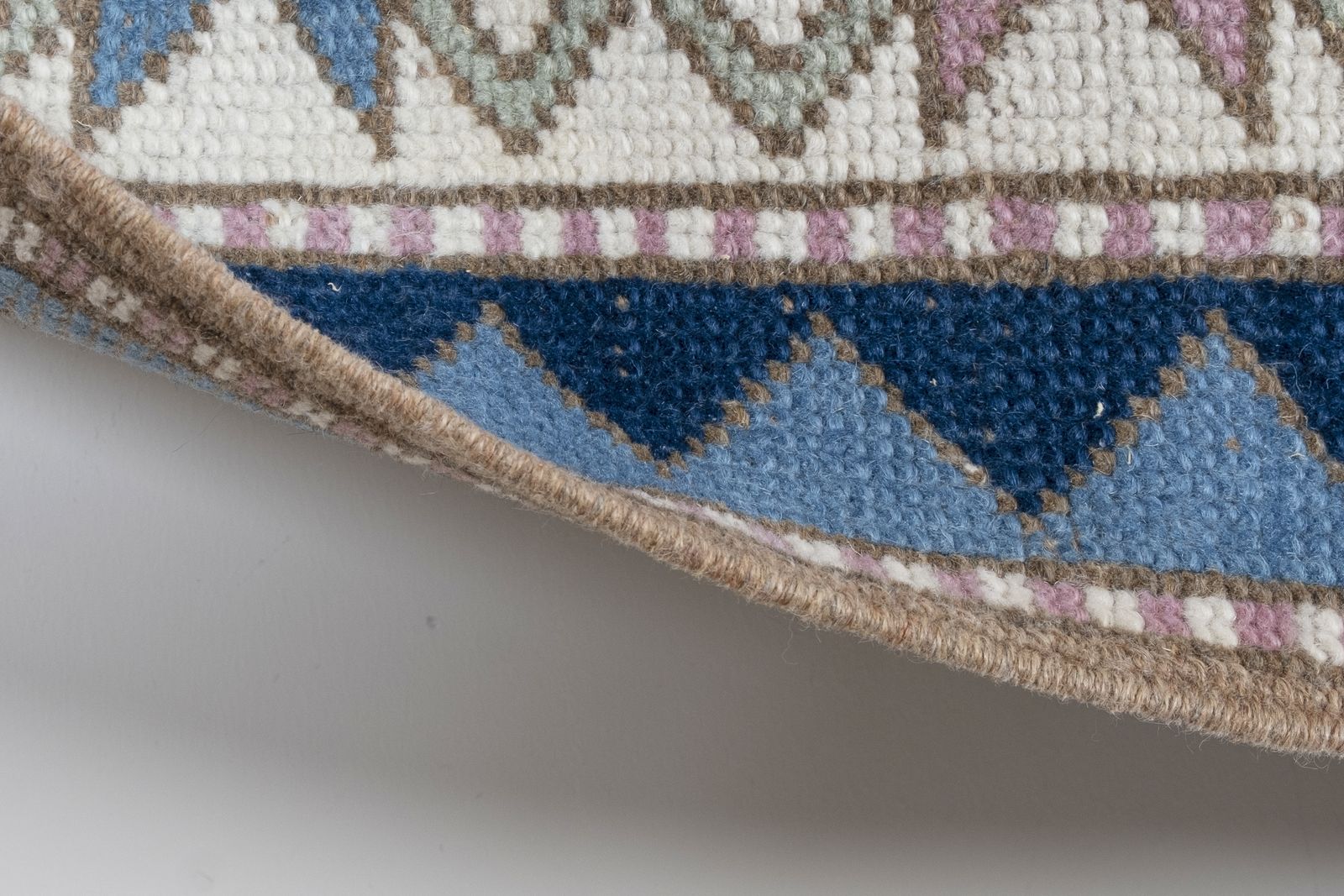 Handknotted Turkish Kars Rug   Designer Carpet photo Textiles