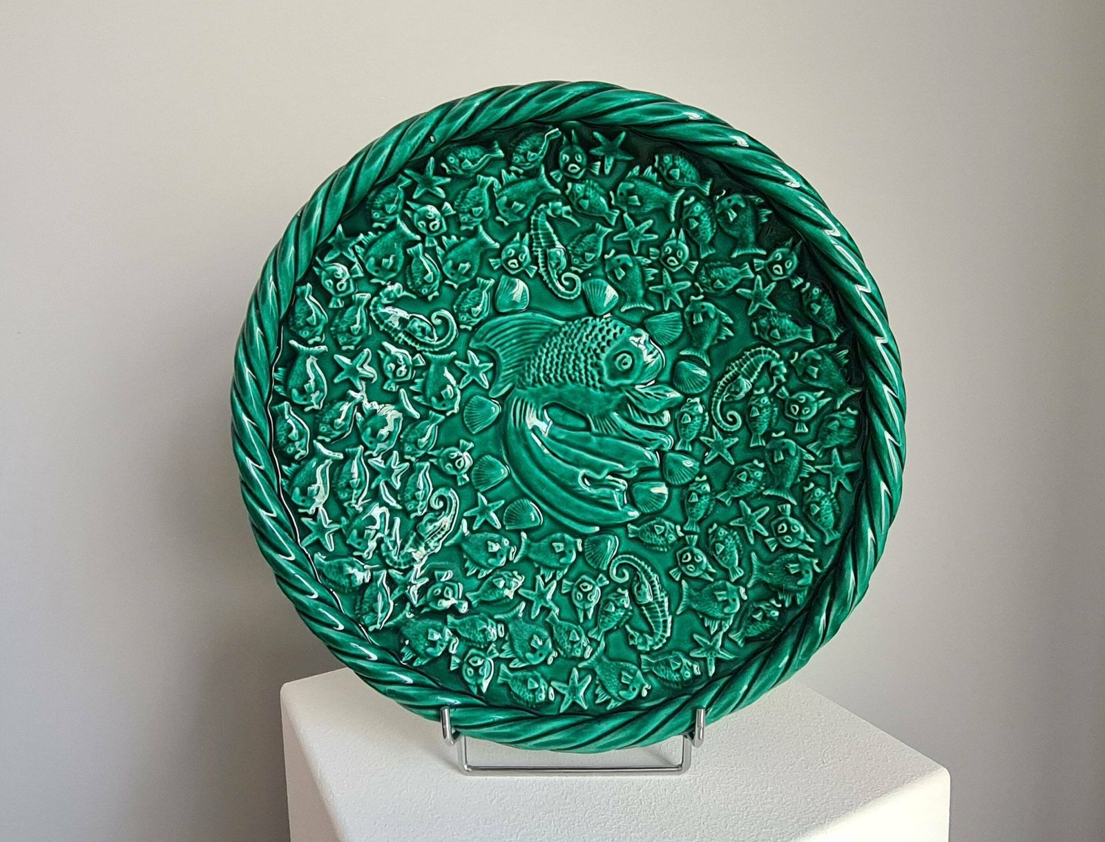 Fruit Cup Or Vallauris Dish In Green Massier / 50s / French Ceramics / Handicrafts / France / Twentieth Century