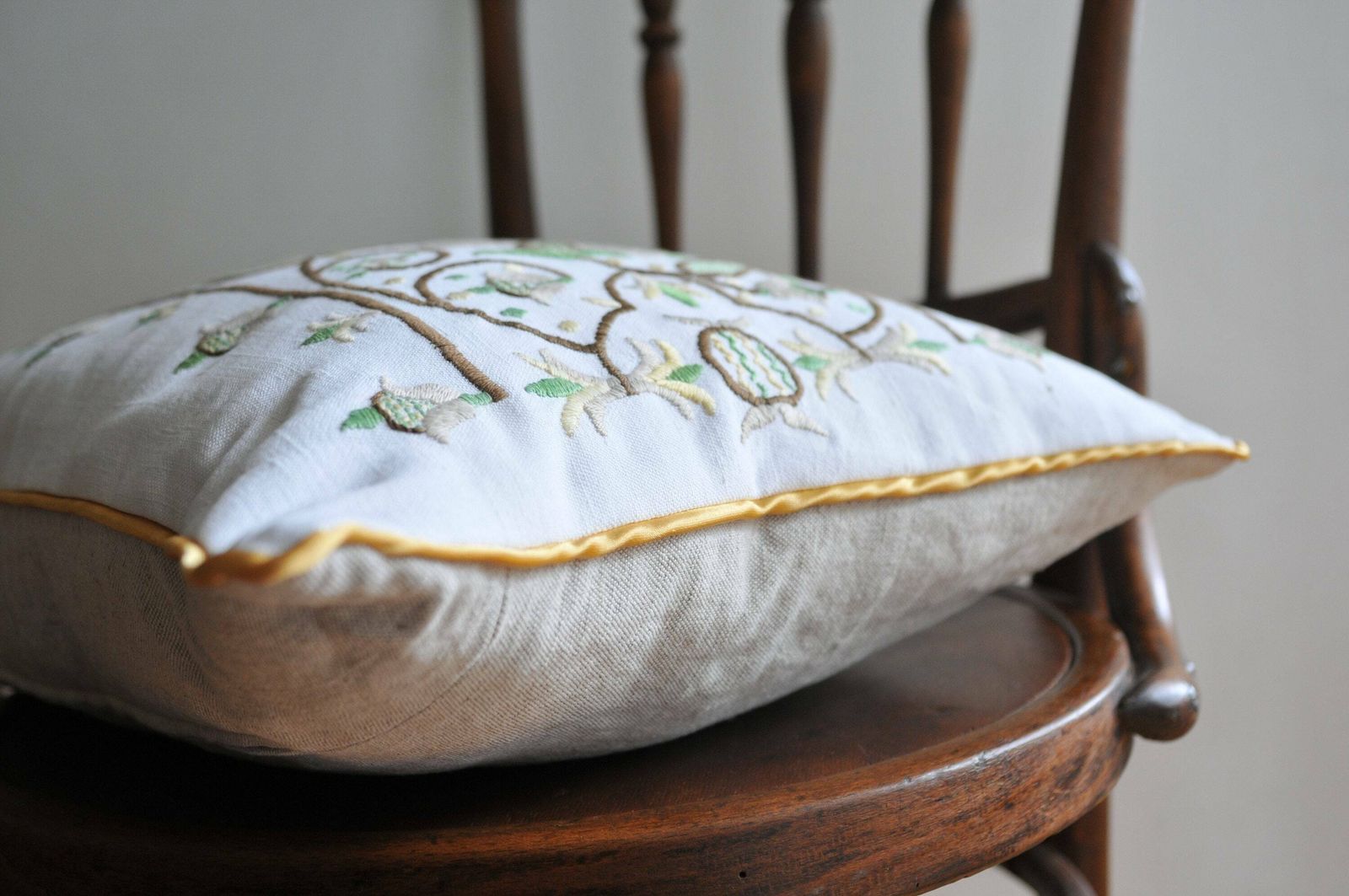Vintage Hand Embroidered Pillowcase With Tendril Design   Farmhouse Style Rustic Pillow Cover   Floral Embroidery Decorative Pillow Piping photo vintage