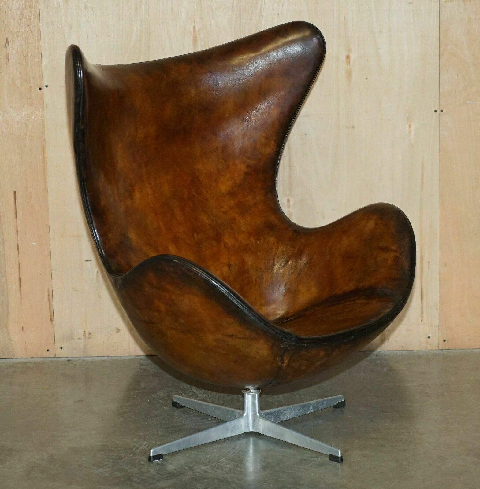 Original Fully Restored 1965 Fritz Hansen Egg Chair & Footstool In Brown Leather photo furniture