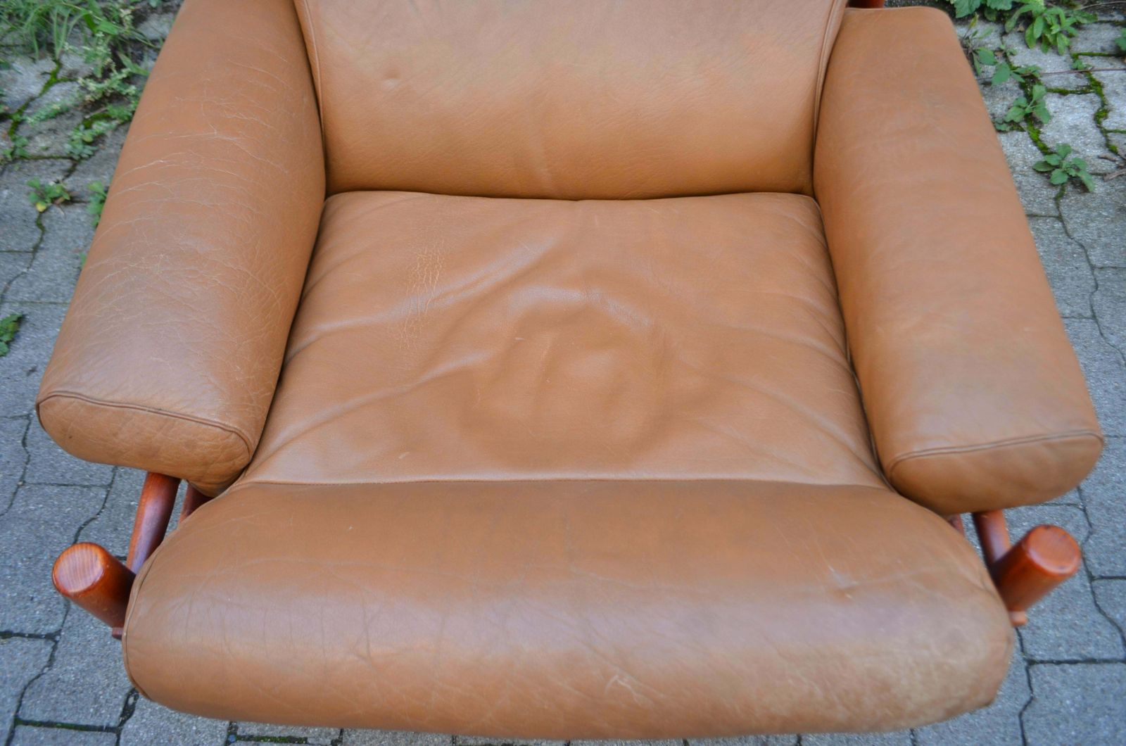 Arne Norell Model Inca Caramel Leather Lounge Chair photo vinterior