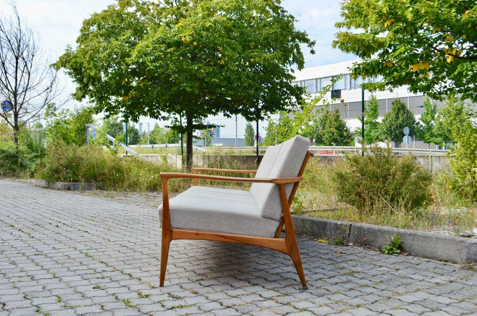 Wilhelm Knoll Antimott Walnut Mid Century Sofa Grey Wool photo vinterior