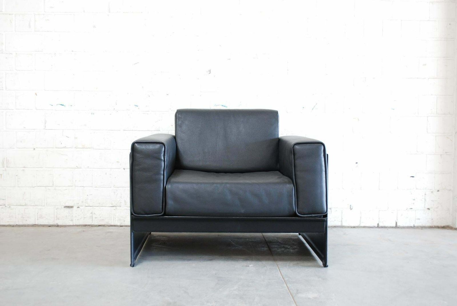 Matteo Grassi Korium Leather Armchair Or Chair Korium By Tito Agnoli photo furniture