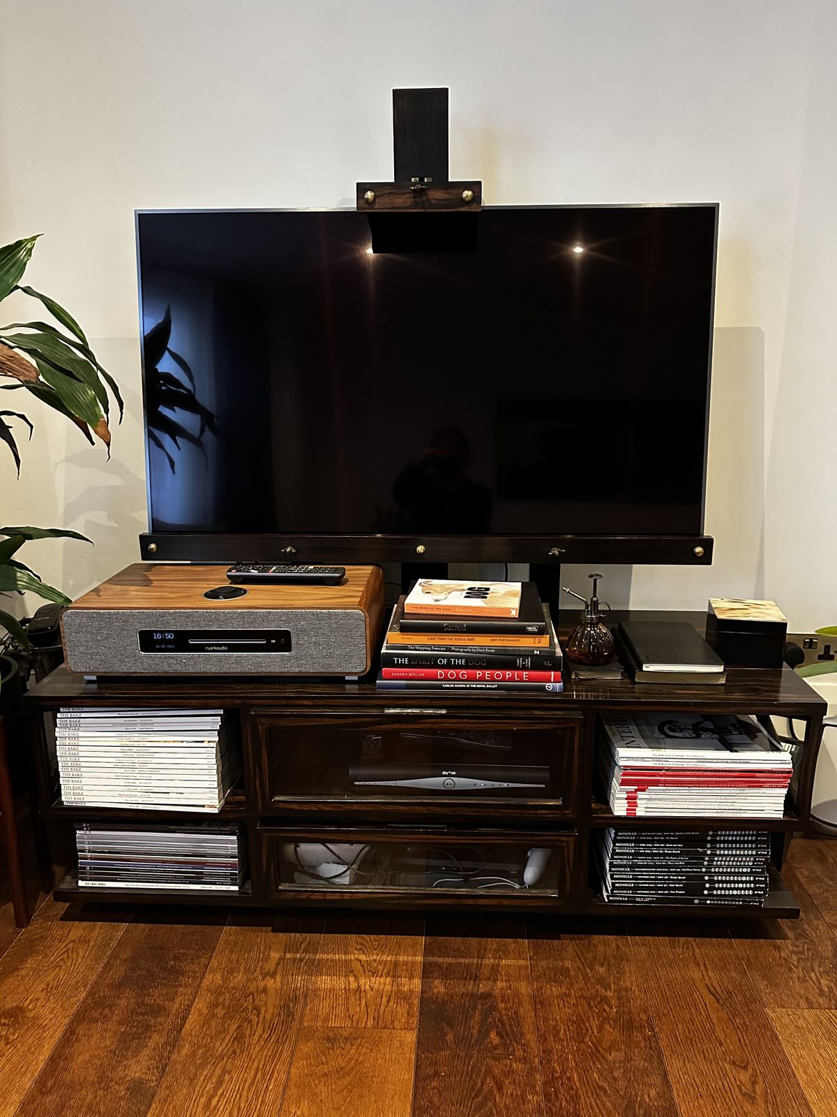 Teak Tv Easel Made By Mufti Of Notting Hill