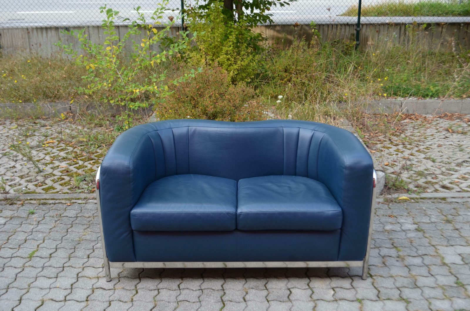 Zanotta Onda Ensemble Lounge Set Sofa & 2 Armchair Blue Leather photo for sale