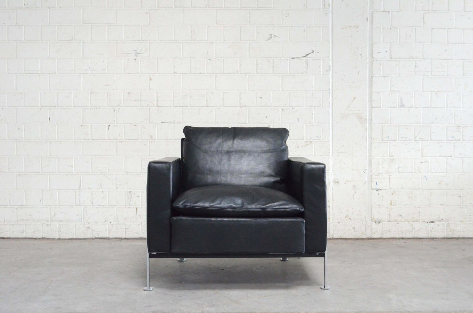 Robert Haussmann Hans Kaufeld Or De Sede Rh 302 Leather Armchair First Edition photo for sale