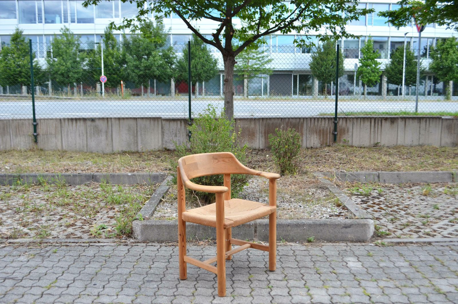 photo vintage Rainer Daumiller Danish Papercord Dining Armchair Scandinavian Pine Set Of 4