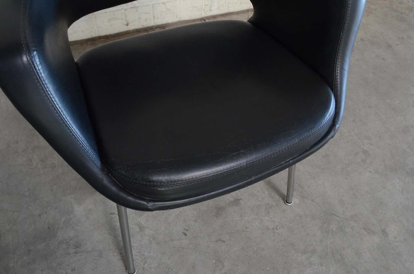 photo vintage Olli Mannermaa Set Of 4 Leather Kilta Chair By Eugen Schmidt & Cassina Martela