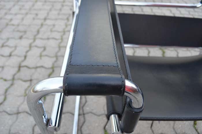 2224.0 Knoll International Wassily Chair By Marcel Breuer Black Leather photo