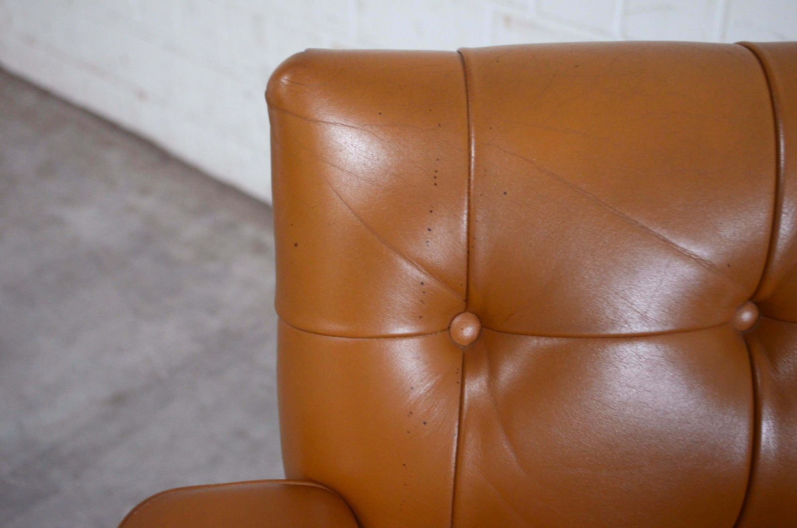 Furniture Robert Haussmann De Sede Rh 305/ 304 Unesco Softpad Chairs Chair Cognac photo