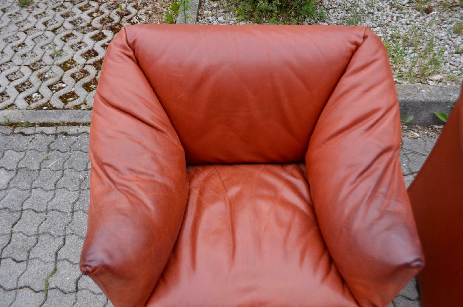 Cassina Model Tentazione Mario Bellini Small Armchair Chair Oxred Leather photo buy