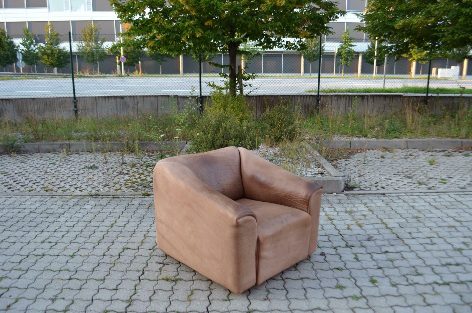 De Sede Ds 47 Neck Leather Armchair Brown photo vintage