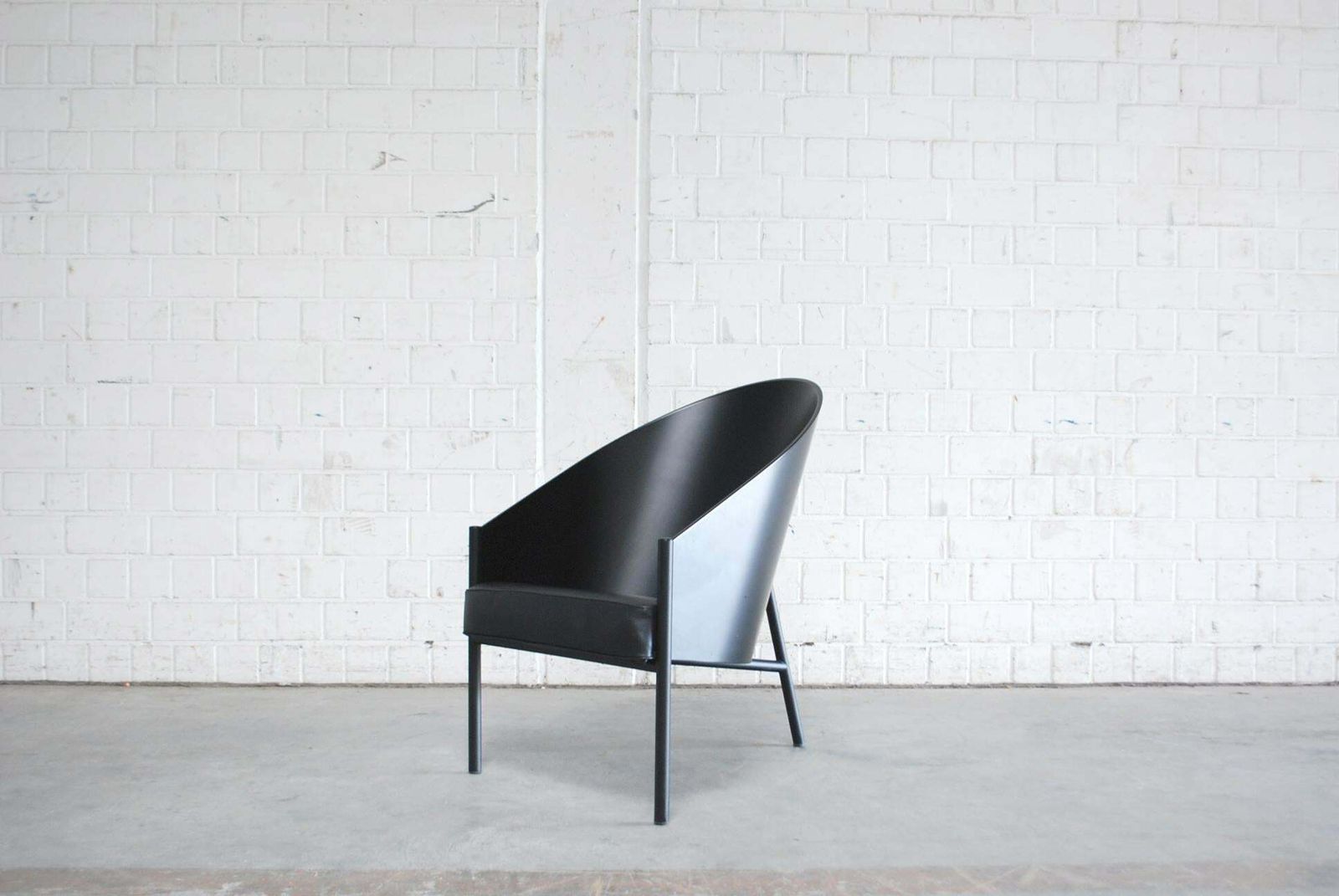 Philippe Starck Black Chair Armchair Driade Aleph Model Pratfall photo Furniture