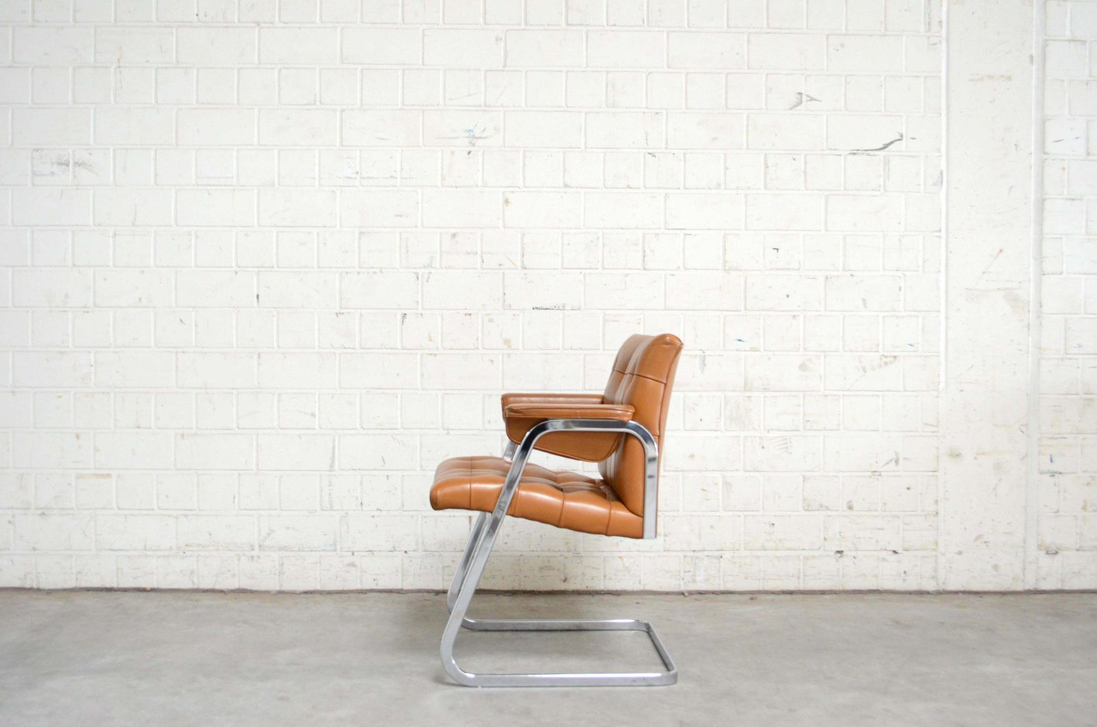 Robert Haussmann De Sede Rh 305/ 304 Unesco Softpad Chair Cognac photo for sale