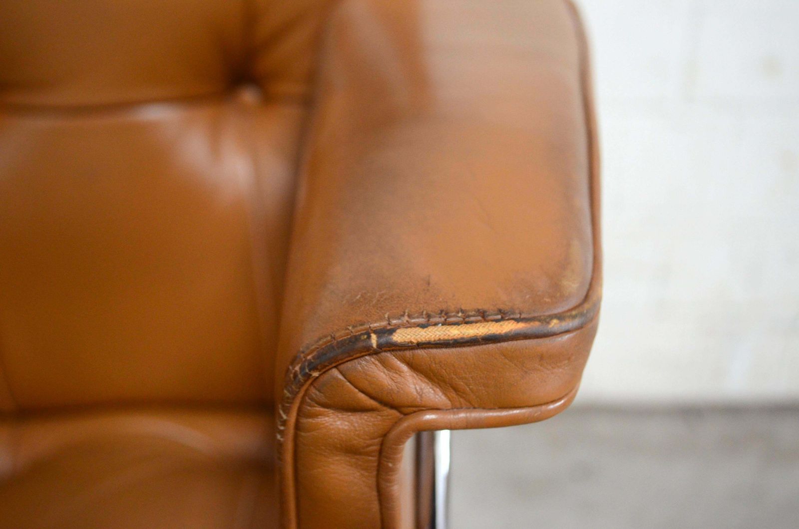 photo vinterior Robert Haussmann De Sede Rh 305/ 304 Unesco Softpad Chair Cognac