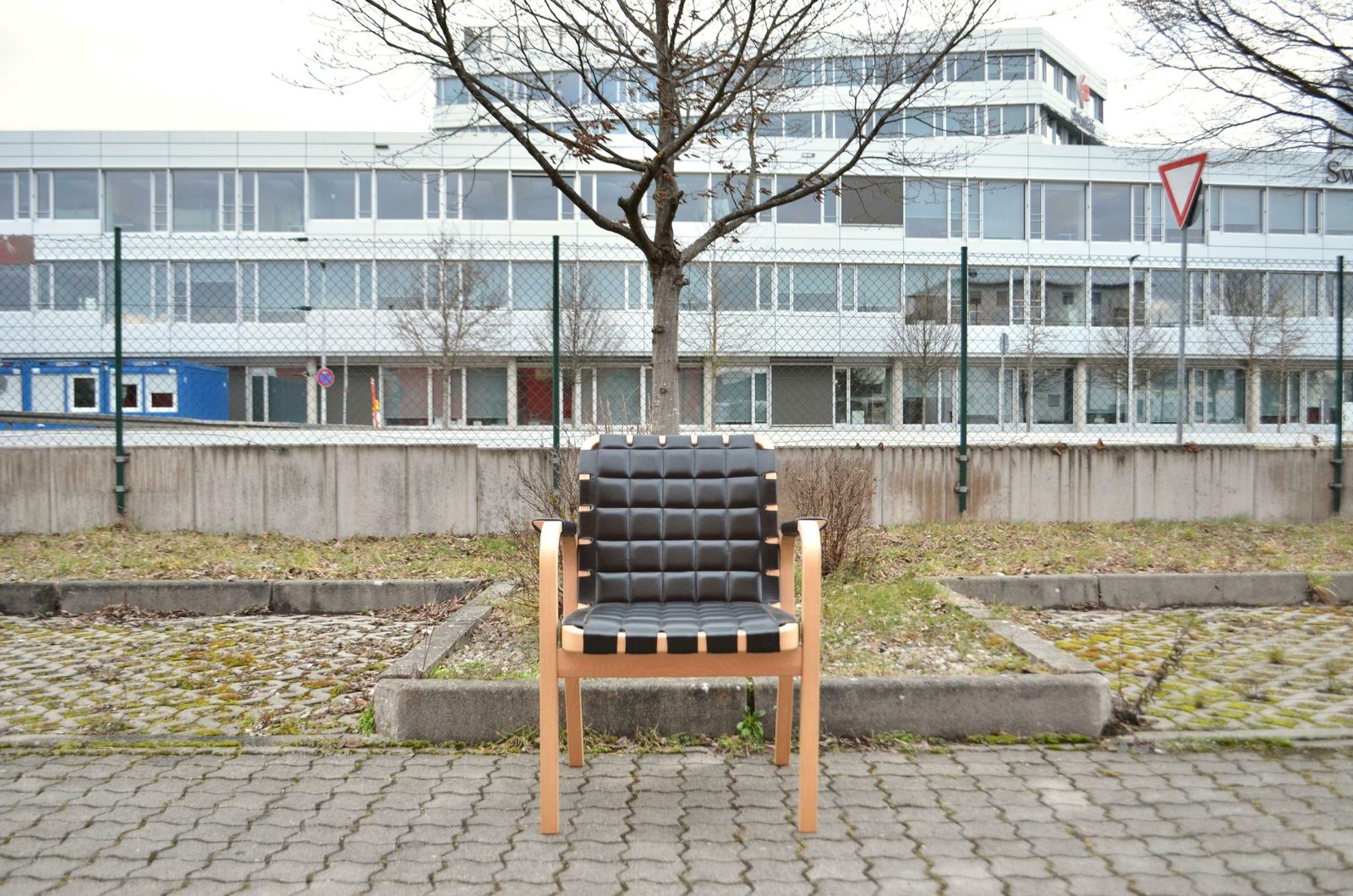 Alvar Aalto For Artek Model 45 Armchair Chair Black Leather 1 Of 6 photo for sale