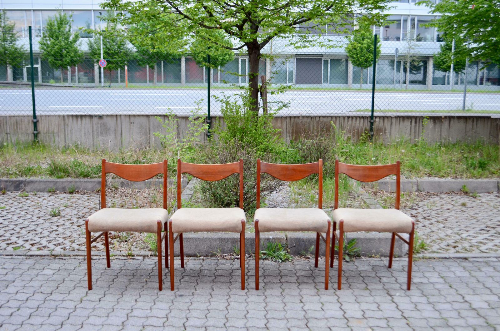 Arne Wahl Iversen Model Gs60 For Glyngore Danish Teak Dining Chair Set Of 4 photo for sale