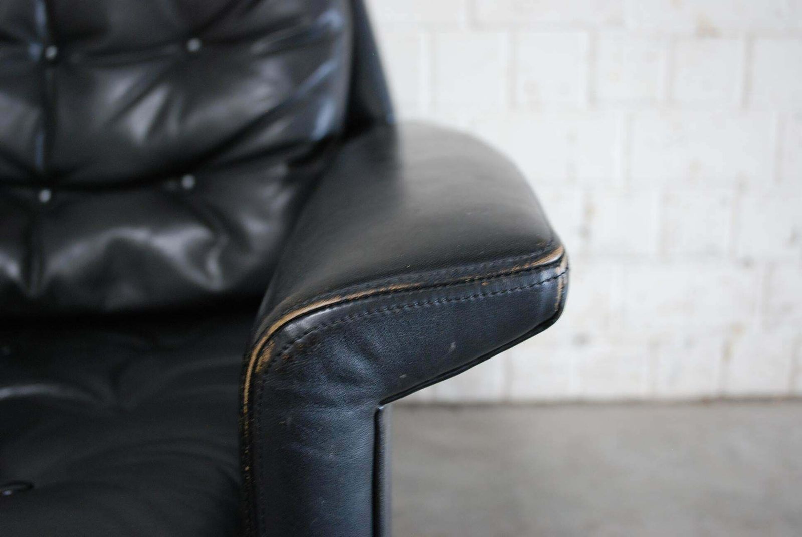 Kill International Pair Of Leather Armchair Design By Rudolf Glatzel, 1960s photo vintage