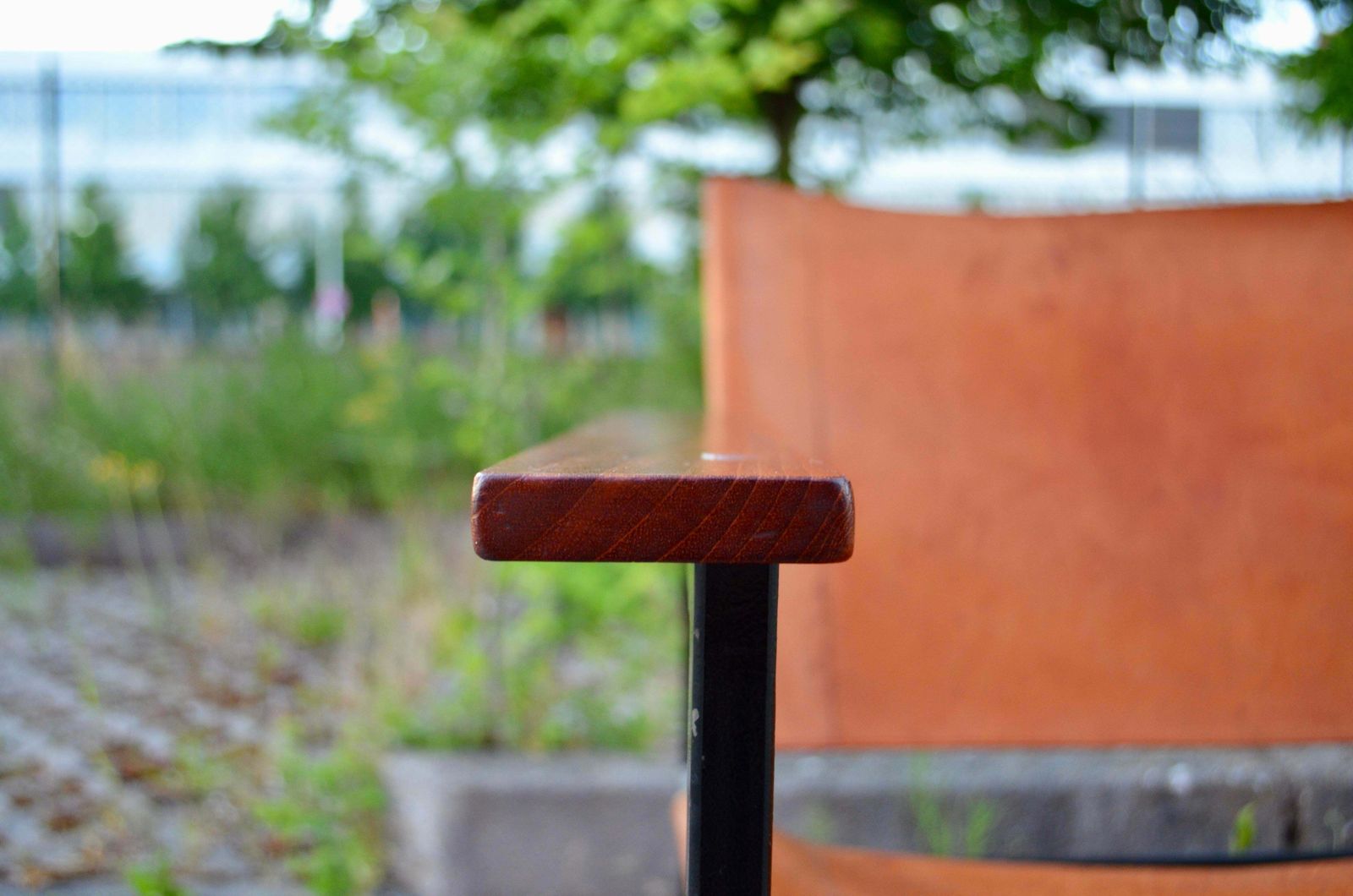 photo vinterior Eddie Harlis For Thonet St 805 Modernist Cognac Saddle Leather Lounge Chair