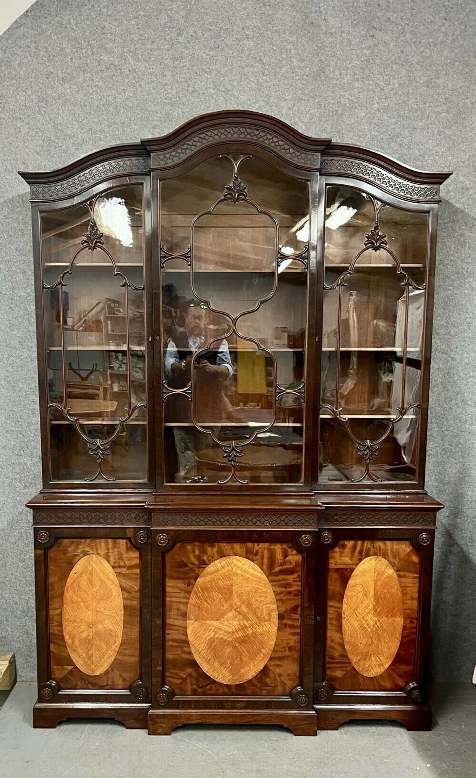 Good Quality Antique Mahogany Breakfront Bookcase. photo furniture