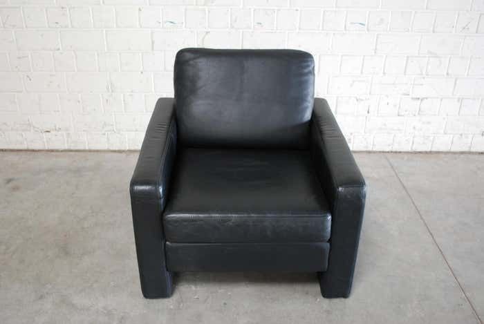 Cor Conseta Back Pair Of Leather Armchair Us$2,695.27per Set photo Furniture