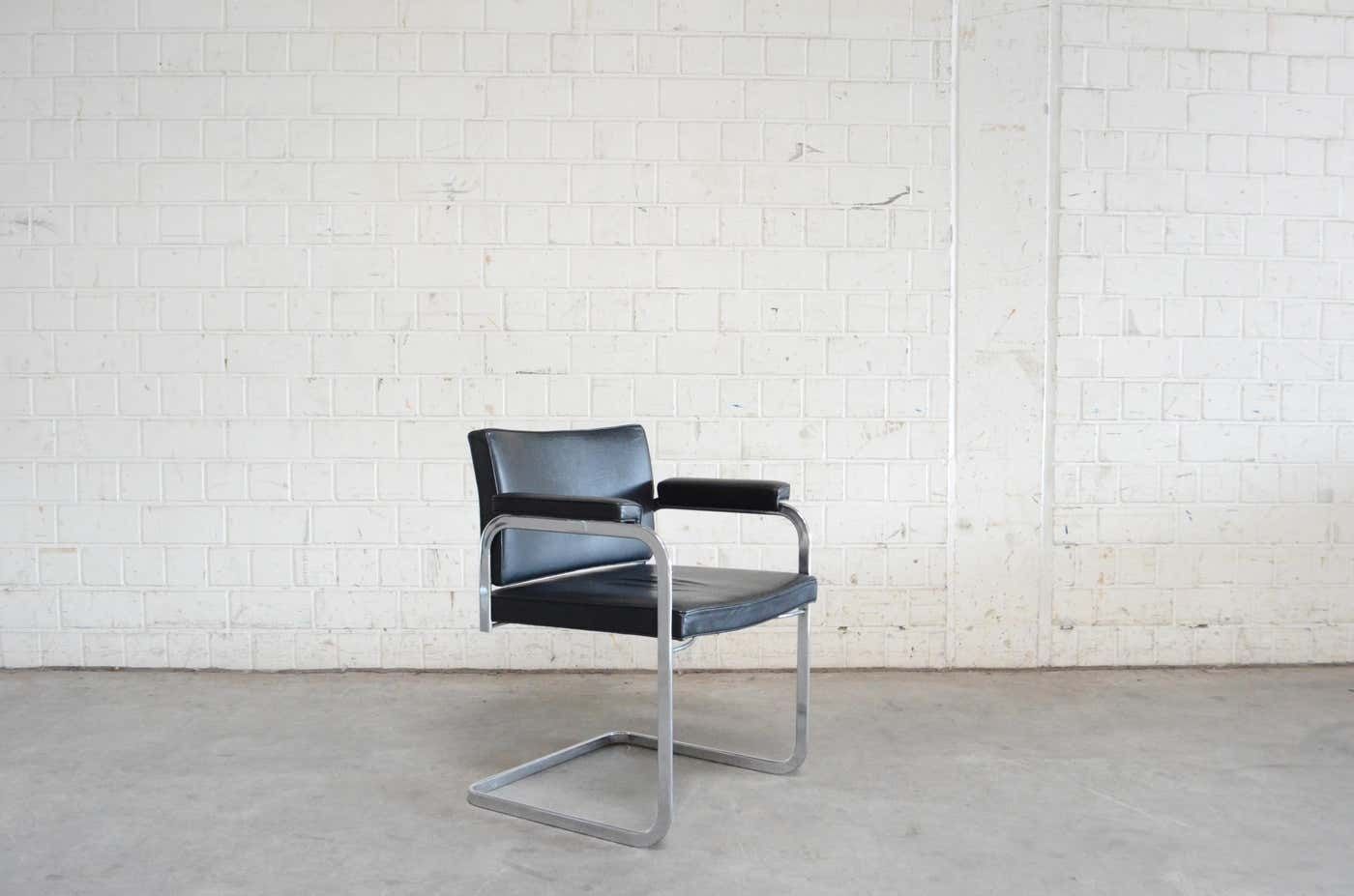 2432.0 Robert Haussmann De Sede Rh 305 Chair Black photo