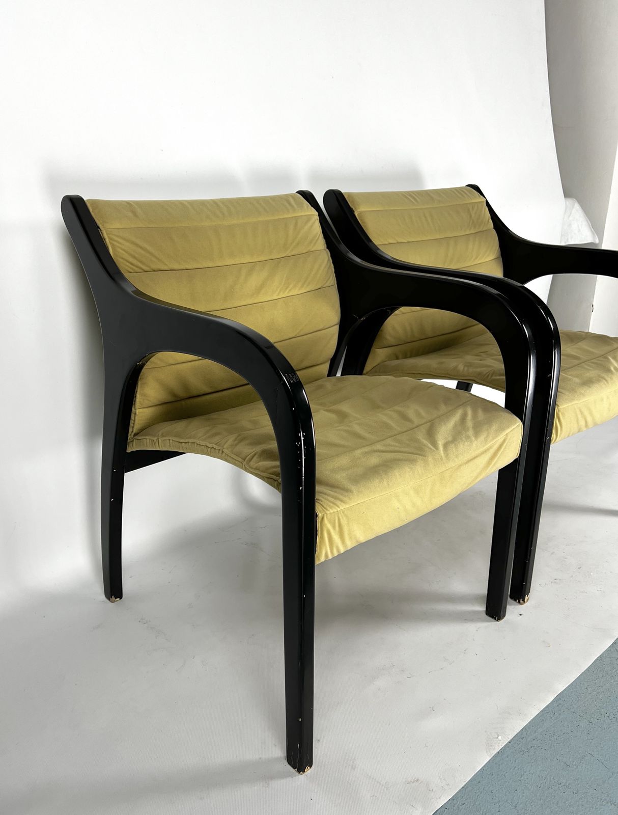 Mid Century Pair Of Vivalda Lounge Chairs By Claudio Salocchi For Sormani. 1960s photo buy