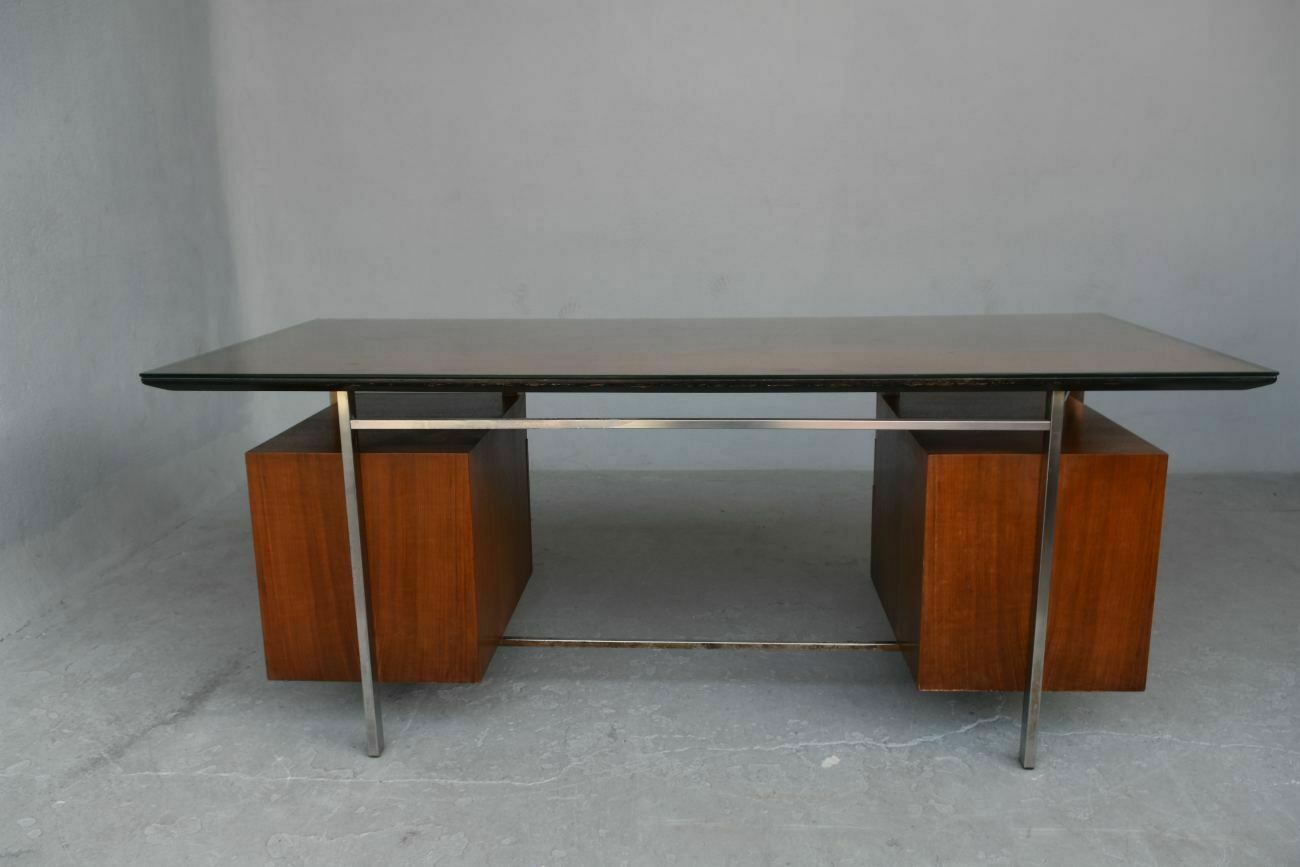 photo vinterior Rosewood And Chrome Presidential Desk 1960s