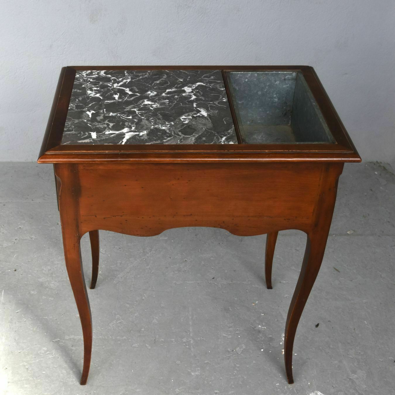 Cooler Small Piece Of Furniture From The 1940s photo furniture