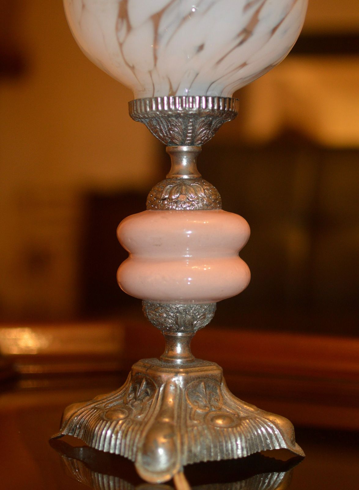 Vintage Table Lamp 1950 Midcentury Lamp. Stilnovo Lamp Moderniste photo vinterior