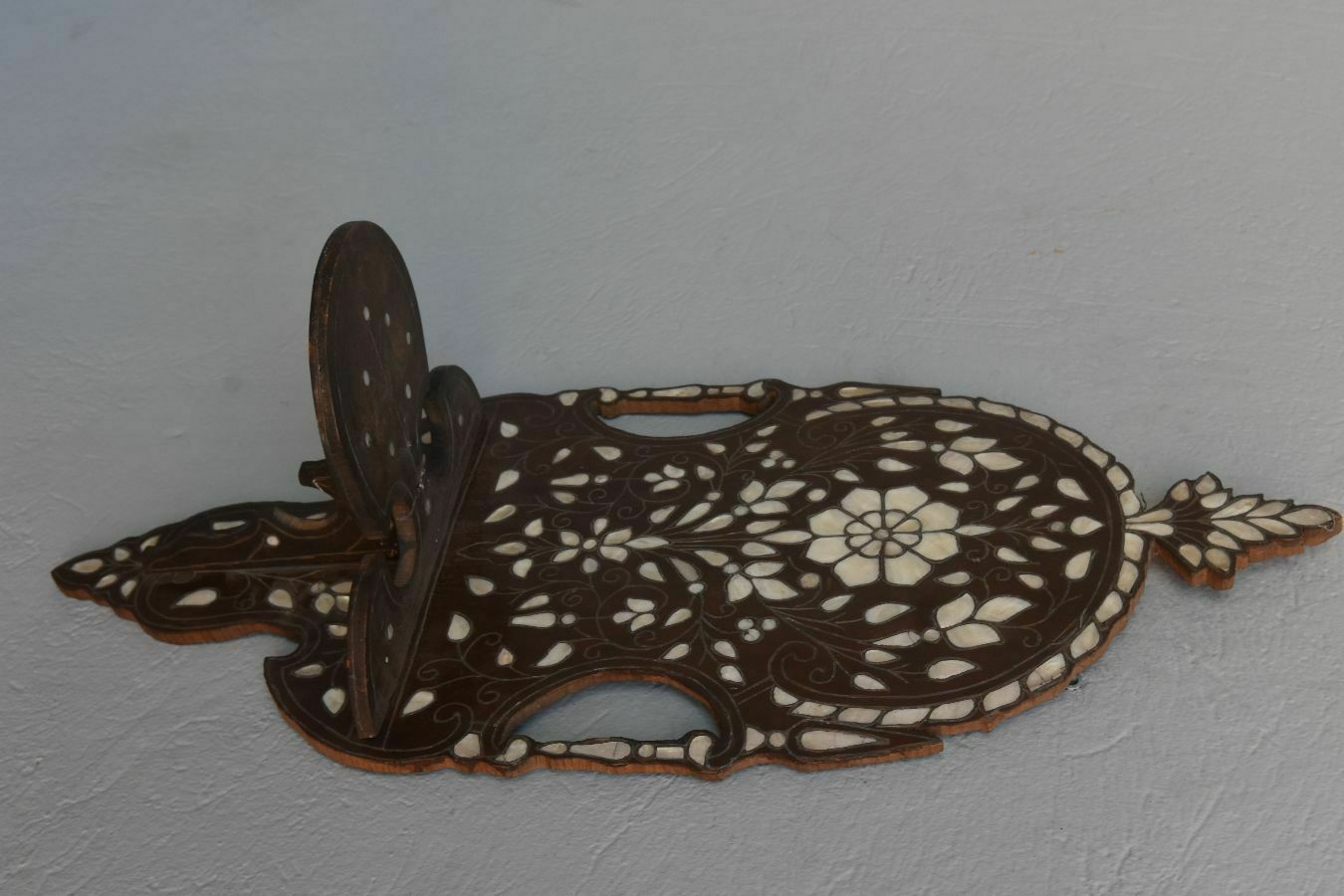 783.0 Oriental Wooden Shelves Early 20th Century (Pair) photo
