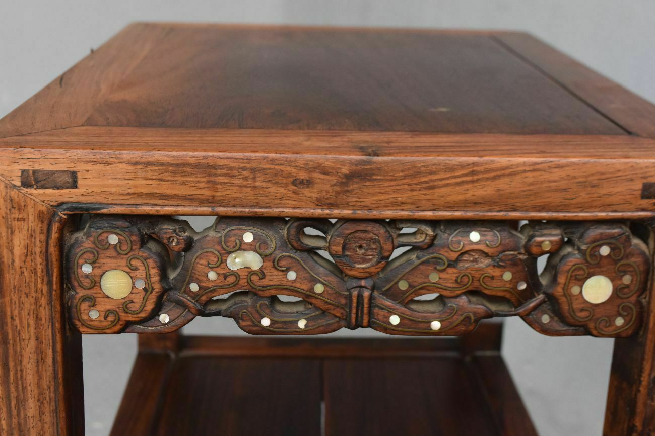 photo furniture Indochinese Harness From The 19th Century On Wood