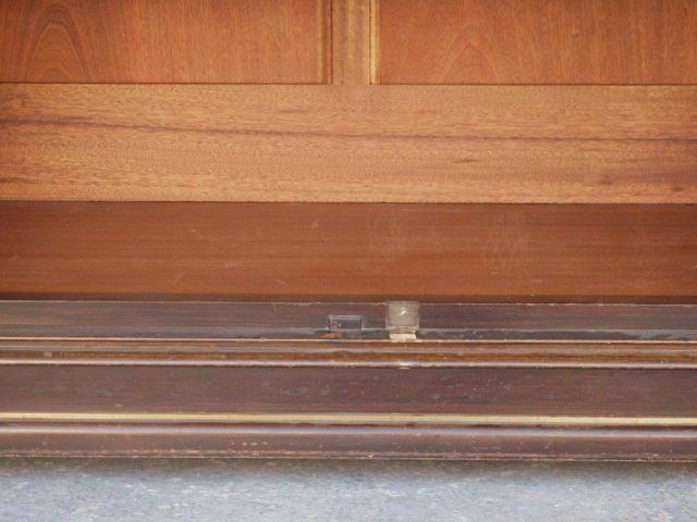 photo furniture 1930 Rosewood Cabinet By Maxime Old