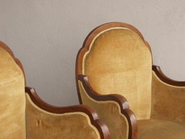 photo furniture 1920 Walnut Armchair (Set Of 4)