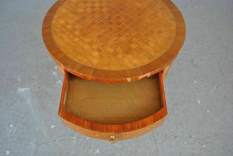Louis XVI Style Inlaid Pedestal Table photo 864.0