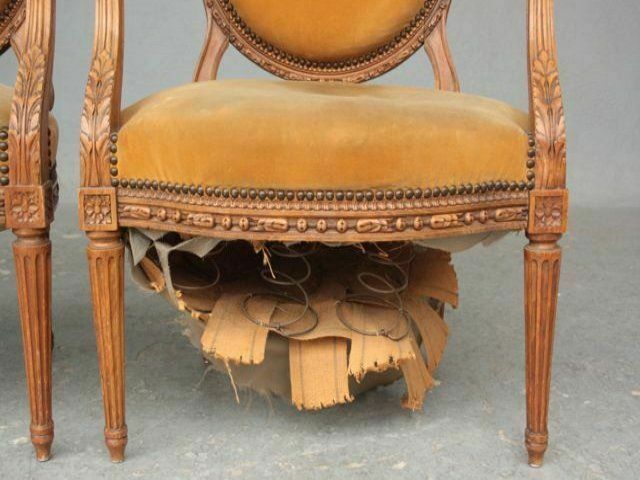photo vintage Louis XVI Velvet Beech Armchairs (Pair)