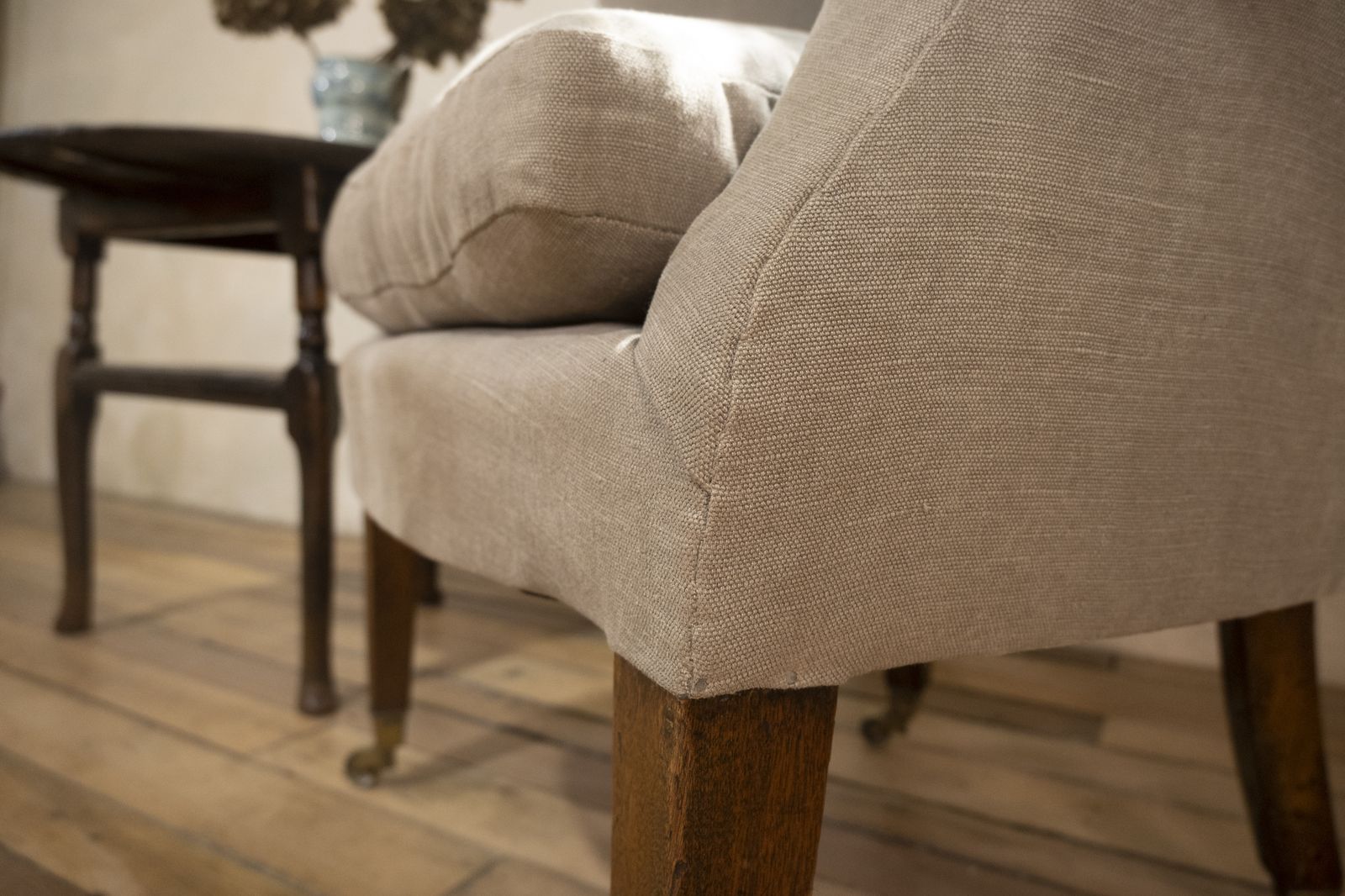 photo vinterior A George III Barrel Back Armchair Upholstered Grey Linen