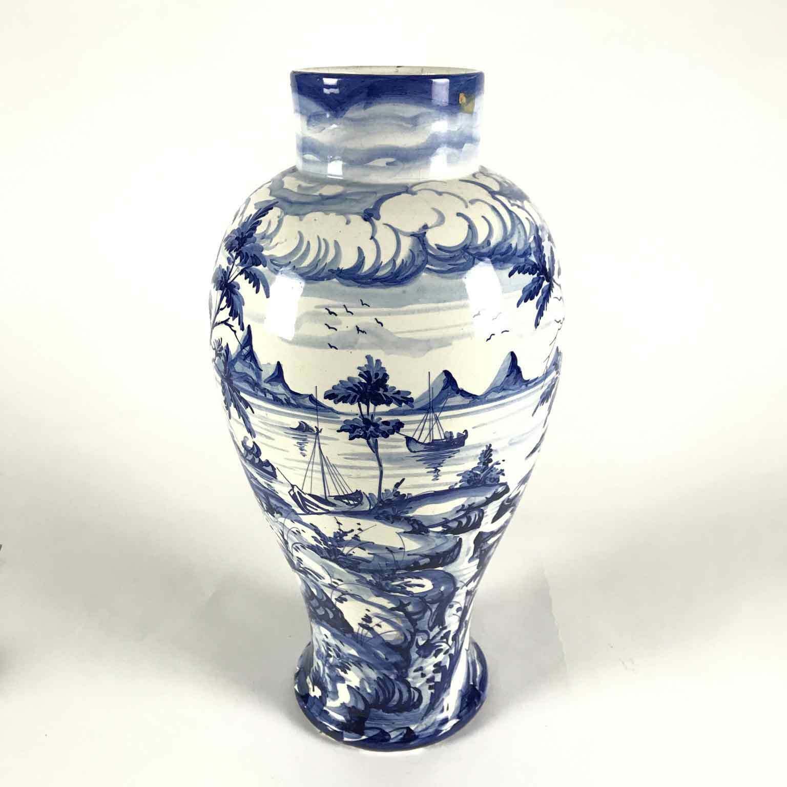 White Blue Ceramic Vase Taccini Family Vinci 1976 photo Home Decor