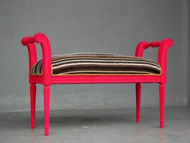 St Louis XV Flocked Decorative Fuschia Bench photo furniture