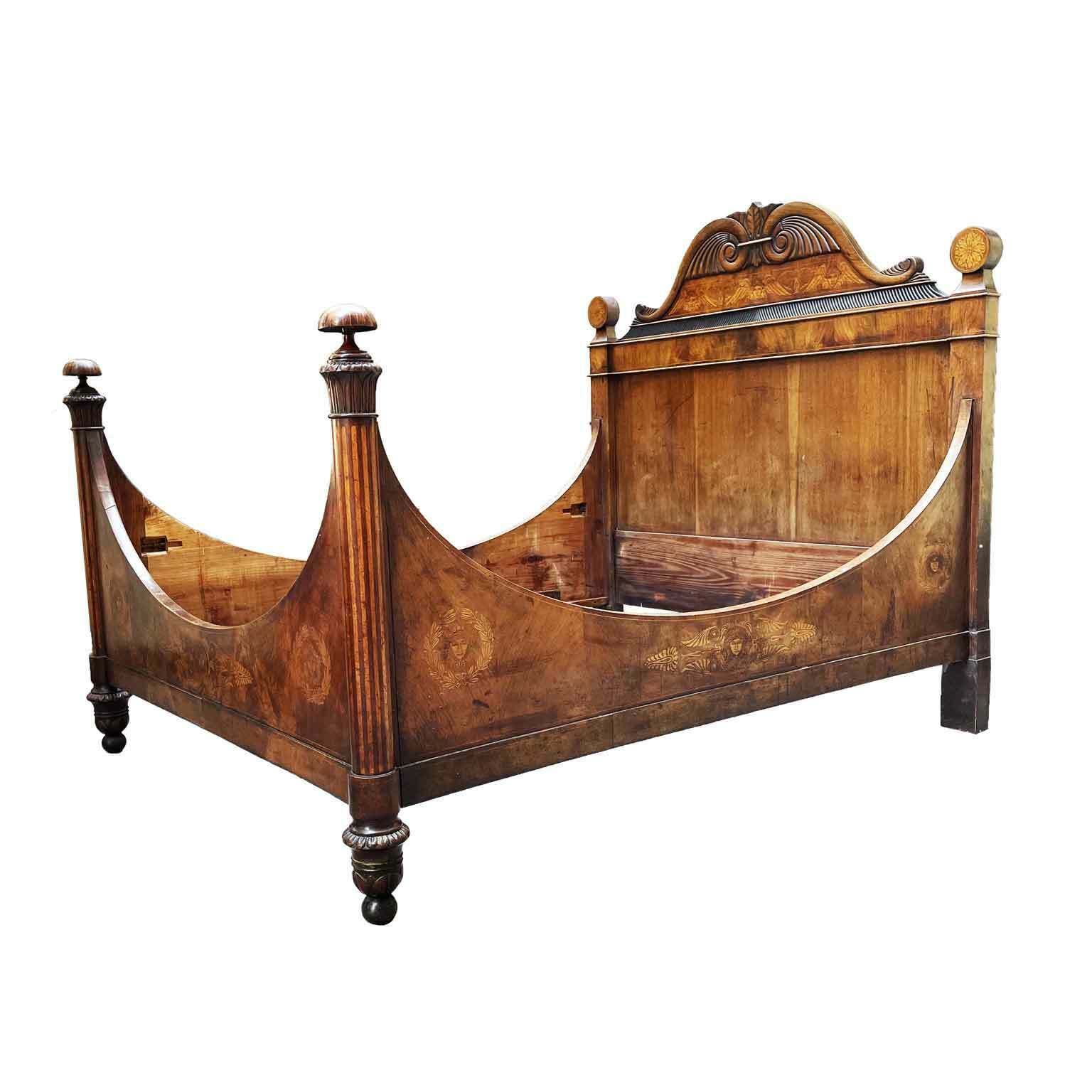 Antique Double Bed In Walnut From The First Half Of The 19th Century