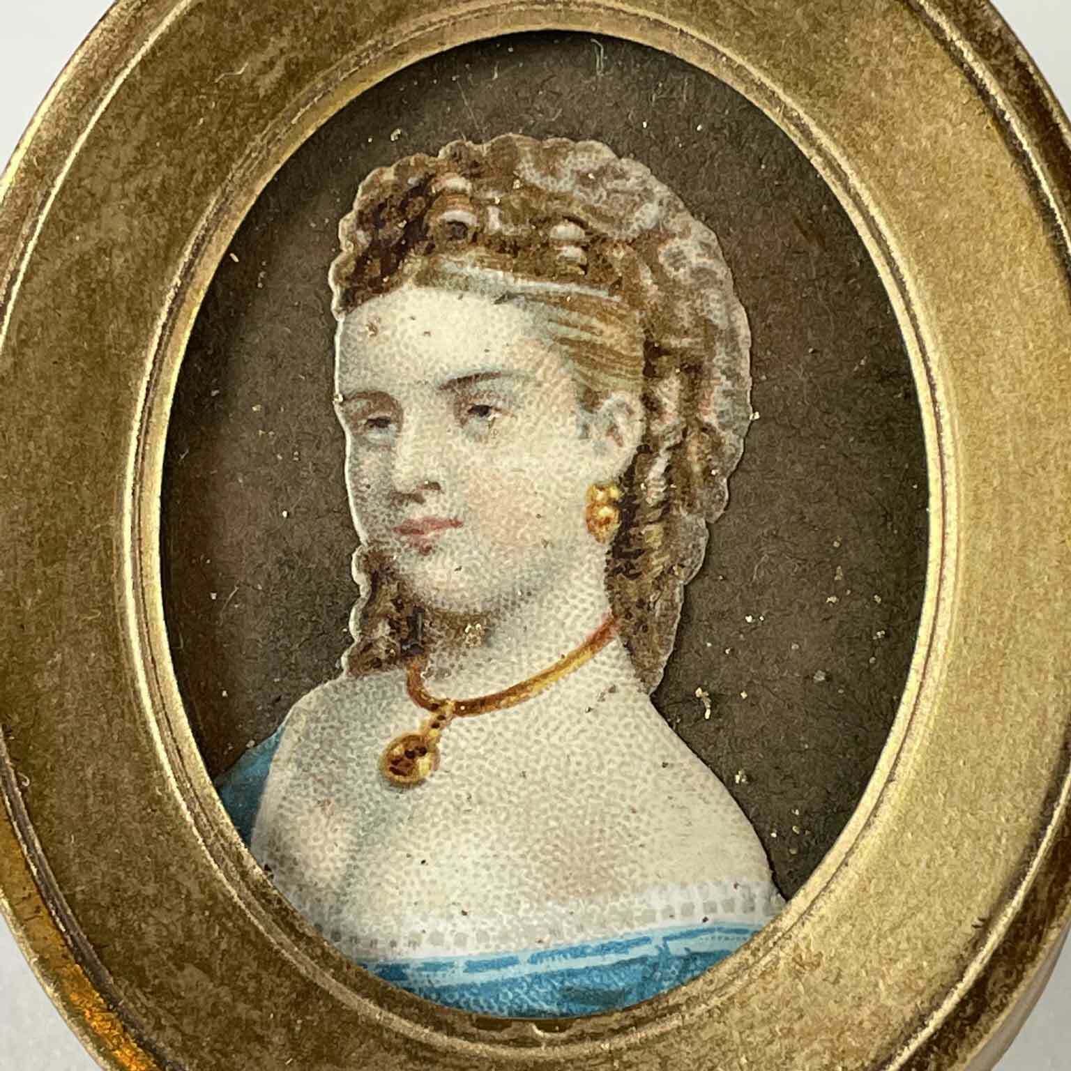 Pair Of Pointillé Miniature Portraits From 1800 photo 466.0