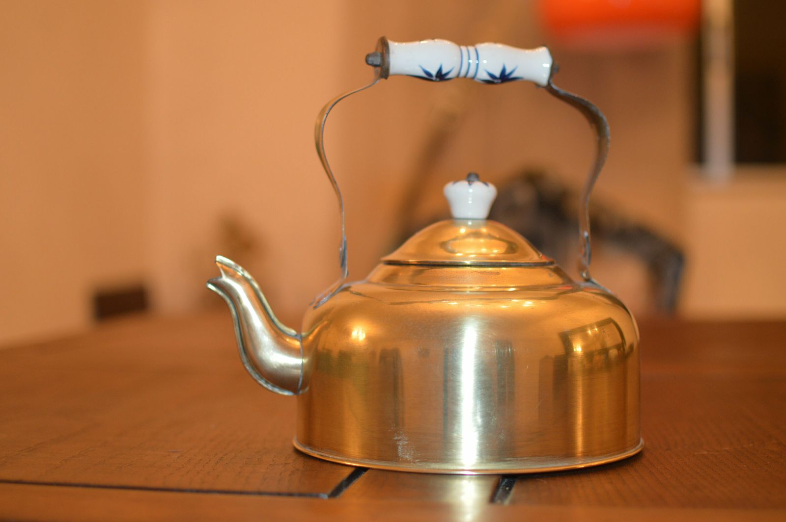 Antique Hammered Copper Tea Kettle,. Nwve Used... photo 78.0