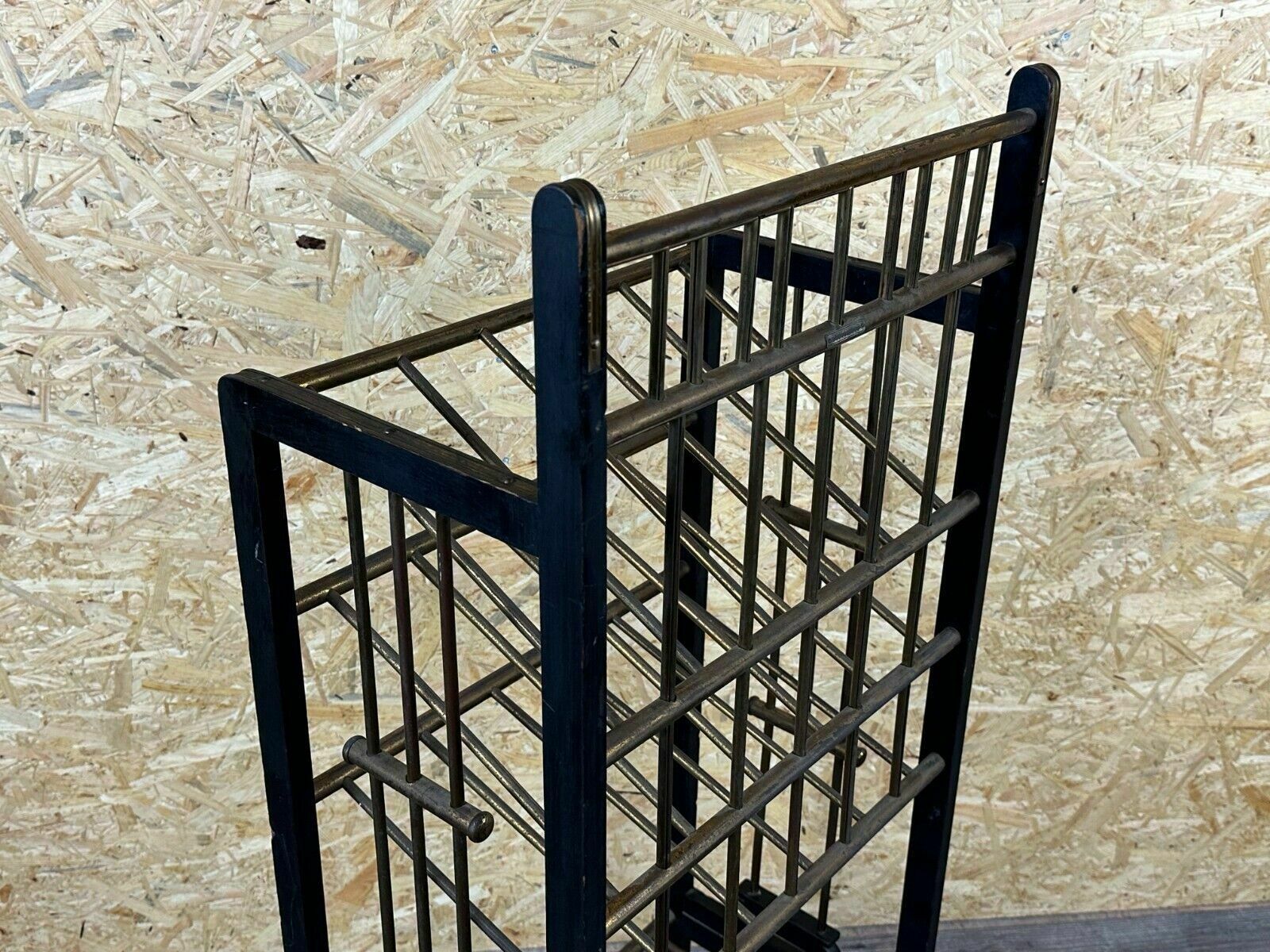 photo vintage Magazine Rack From Wiener Werkstätte Austria Made Of Mahogany & Brass Around 1900