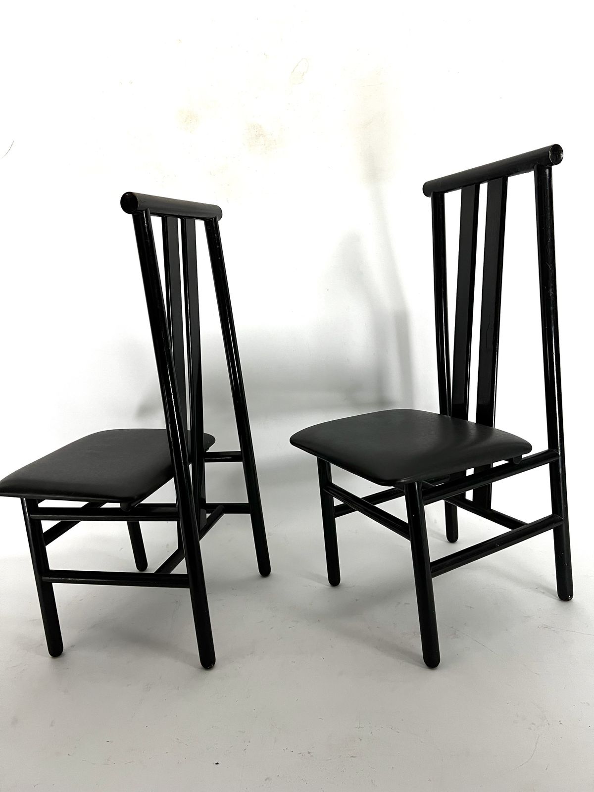 Mid Century Set Of Four Zea Dining Chairs By Annig Sarian For T70. Italy 1980s photo vintage