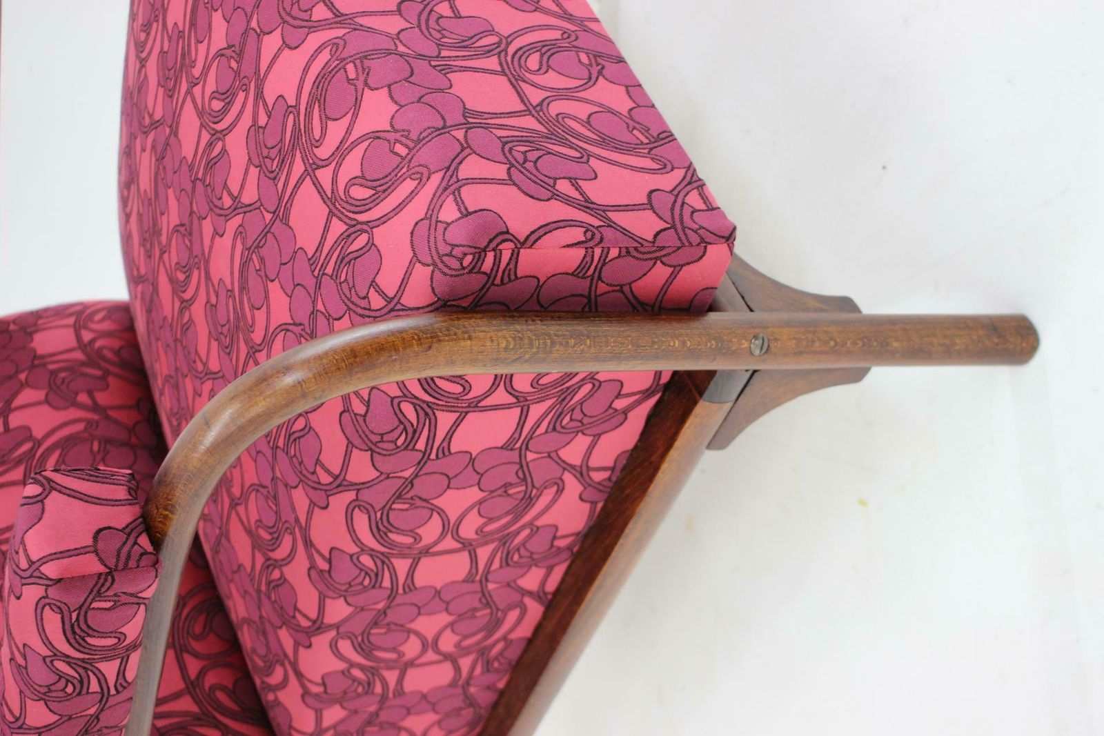 Art Nouveau Wing Chair Thonet Nr.6541, Since 1904 photo buy