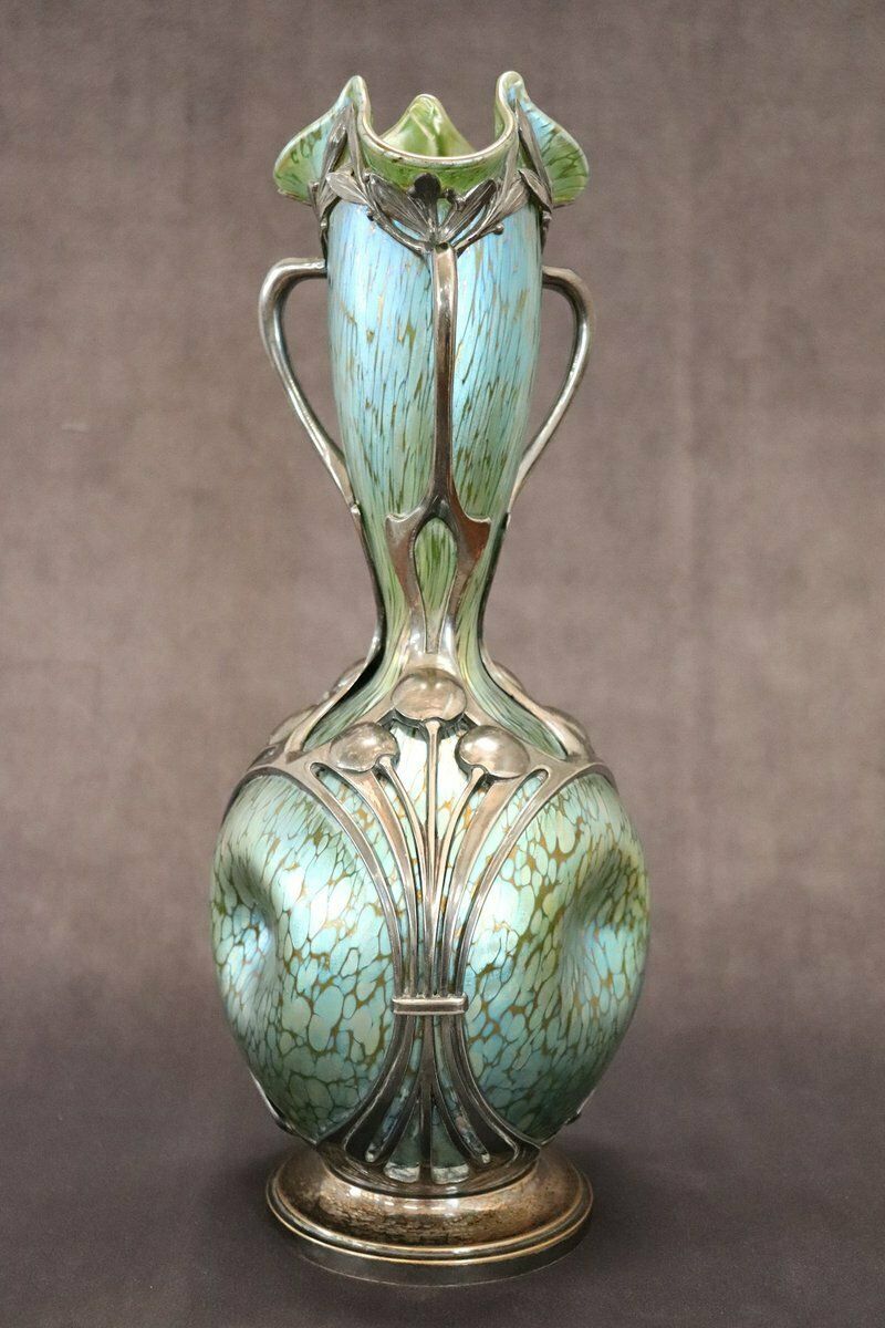 photo vintage Art Nouveau Vase By Moritz Hacker And Johann Loetz Witwe, 1900s